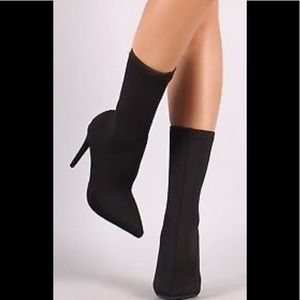 Black booties/heels! OFFERS ACCEPTED! :)